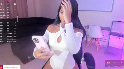Snapshot of sharonmiller_2 chatting on April 29, 11:47 am Sharon Independent model online show from April 29, 11:47 am
