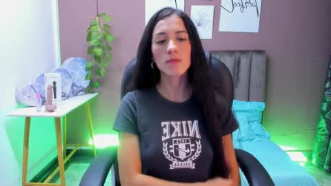 Snapshot of sharonsander1 chatting on February 2, 2:38 am Sharon online show from February 2, 2:38 am