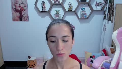 Snapshot of sharonsander1 chatting on March 8, 9:28 am Sharon online show from March 8, 9:28 am