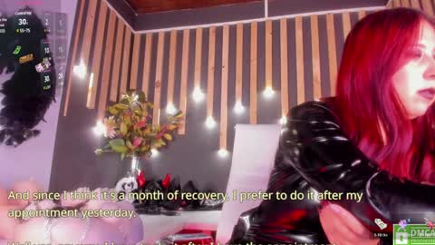Snapshot of sharoon_gold chatting on January 8, 2:57 am Your mistress Sharon online show from January 8, 2:57 am