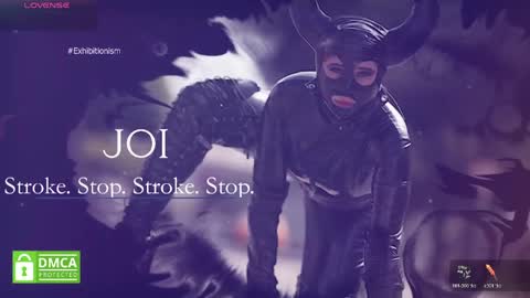 Snapshot of sharoon_gold chatting on April 2, 2:26 pm Your mistress Sharon online show from April 2, 2:26 pm