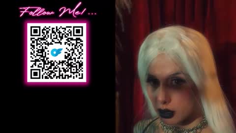 Snapshot of sharpay_evans chatting on January 11, 2:11 pm Antonia online show from January 11, 2:11 pm