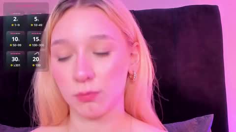 Snapshot of shatall_rouge chatting on February 26, 6:11 pm Shantall online show from February 26, 6:11 pm
