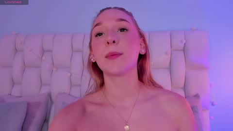 Snapshot of shatall_rouge chatting on May 13, 11:33 pm Shantall online show from May 13, 11:33 pm