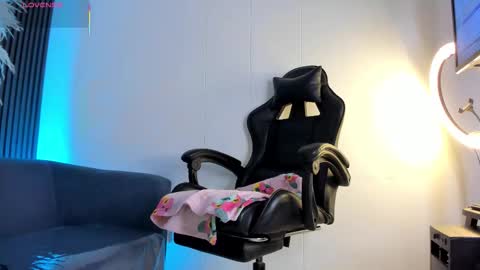 Snapshot of shaunadream_ chatting on February 23, 4:54 am Shauna online show from February 23, 4:54 am