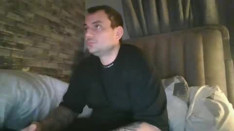 Snapshot of shaunpuk chatting on January 4, 7:44 pm Shaun1234 online show from January 4, 7:44 pm