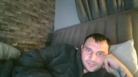 Snapshot of shaunpuk chatting on January 5, 8:10 pm Shaun1234 online show from January 5, 8:10 pm