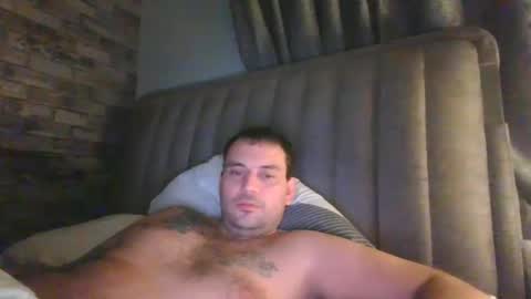 Snapshot of shaunpuk chatting on January 6, 8:39 pm Shaun1234 online show from January 6, 8:39 pm