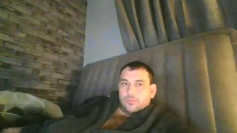 Snapshot of shaunpuk chatting on January 19, 6:43 pm Shaun1234 online show from January 19, 6:43 pm