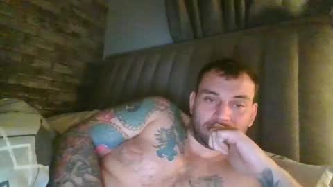 Snapshot of shaunpuk chatting on January 25, 12:48 am Shaun1234 online show from January 25, 12:48 am