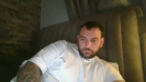 Snapshot of shaunpuk chatting on February 8, 4:57 pm Shaun1234 online show from February 8, 4:57 pm