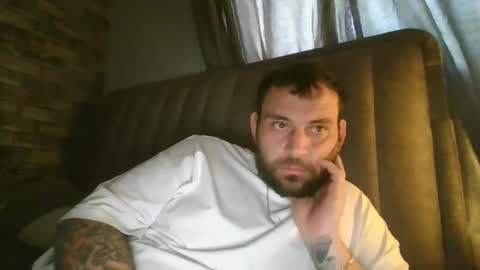 Snapshot of shaunpuk chatting on March 9, 4:00 pm Shaun1234 online show from March 9, 4:00 pm