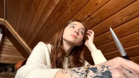 Snapshot of shavonflosi chatting on May 18, 5:35 am Maria online show from May 18, 5:35 am