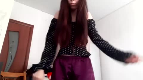 Snapshot of shawanaanene chatting on April 2, 6:55 am Annette online show from April 2, 6:55 am