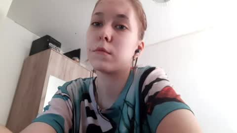 Snapshot of shawanaanene chatting on April 6, 7:53 am Annette online show from April 6, 7:53 am