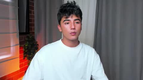 Snapshot of shawn__sanderson chatting on February 21, 10:22 pm Shawn online show from February 21, 10:22 pm