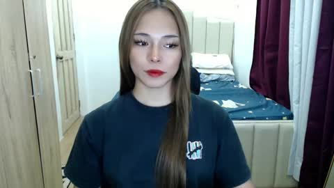 shawniee 3 online show from September 24, 1:42 am