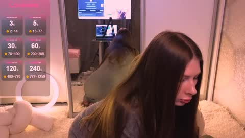 Snapshot of shawty__shy chatting on December 2, 10:18 am Devika online show from December 2, 10:18 am