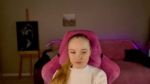 Shawty Mia online show from November 3, 5:20 am