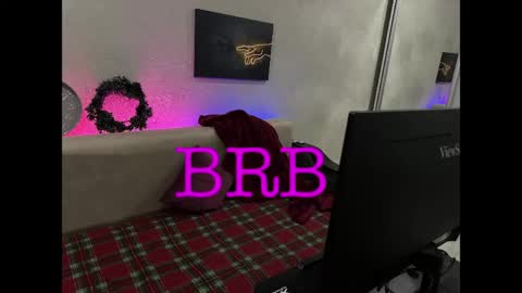 shawty_miia online show from May 21, 3:19 pm