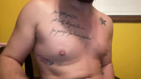 Snapshot of shay13147 chatting on October 2, 9:44 pm Read Bio online show from October 2, 9:44 pm