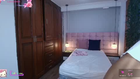 Shay Miller online show from March 30, 11:44 am