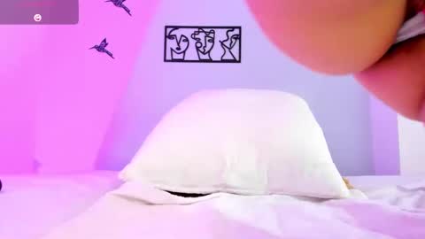 Snapshot of shayra_lopez chatting on October 8, 10:07 pm Shayra online show from October 8, 10:07 pm