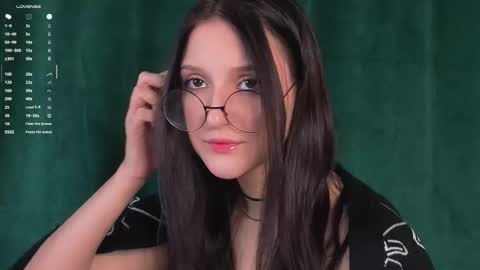 sheenagear online show from November 3, 1:12 pm