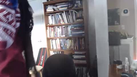 sheepishlion online show from December 8, 8:15 pm