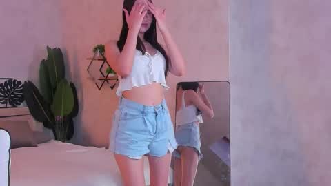 Amely online show from March 25, 10:21 am