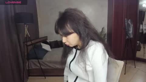 Snapshot of sheilafreman chatting on January 17, 4:39 am Sheila online show from January 17, 4:39 am