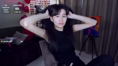 Snapshot of sheilafreman chatting on February 14, 7:27 am Sheila online show from February 14, 7:27 am