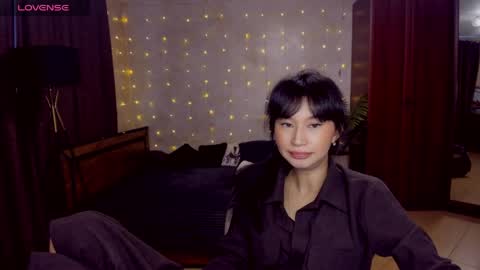 Snapshot of sheilafreman chatting on March 31, 9:21 am Sheila online show from March 31, 9:21 am