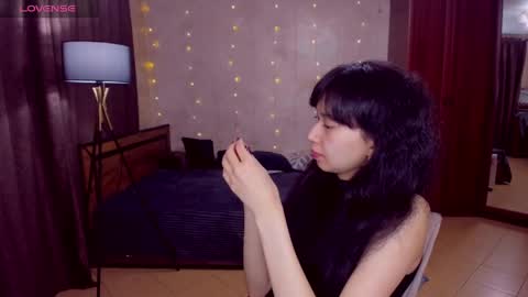 Snapshot of sheilafreman chatting on April 4, 4:33 am Sheila online show from April 4, 4:33 am