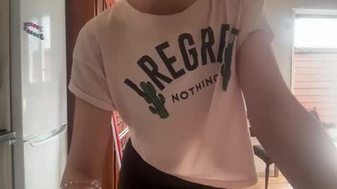 Snapshot of shekitty chatting on March 16, 10:08 am shekitty online show from March 16, 10:08 am