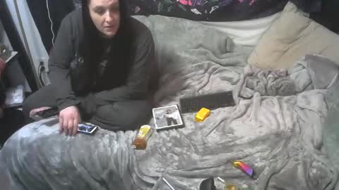 King-shelb online show from March 9, 8:40 am