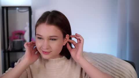 Lina online show from February 20, 12:38 pm