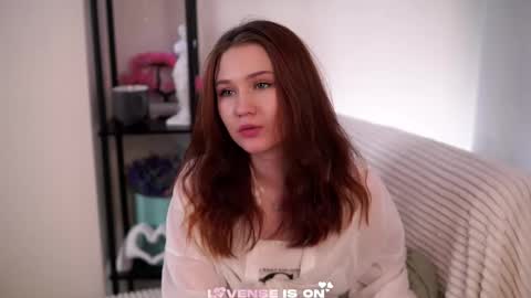 Lina online show from February 22, 2:15 pm