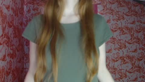 Erika online show from April 1, 9:45 pm