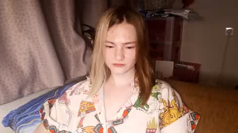 Snapshot of shelliegoza chatting on June 17, 5:03 pm Ashley online show from June 17, 5:03 pm