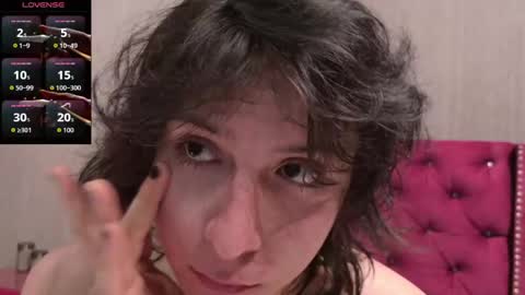 Snapshot of shelly_bat chatting on May 24, 2:33 pm Shelly online show from May 24, 2:33 pm