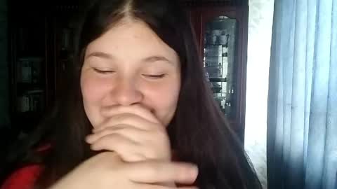Shelly online show from June 6, 9:25 am