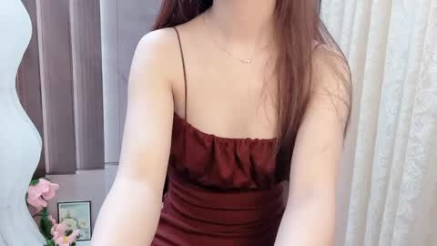 Shelly online show from May 7, 1:33 am