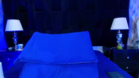 Snapshot of shelsy_loreds chatting on January 11, 1:01 pm Shelsy online show from January 11, 1:01 pm