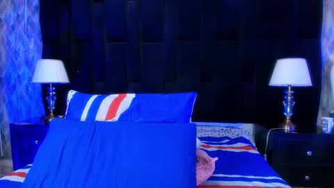 Snapshot of shelsy_loreds chatting on January 28, 12:00 pm Shelsy online show from January 28, 12:00 pm