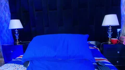 Snapshot of shelsy_loreds chatting on February 6, 12:48 pm Shelsy online show from February 6, 12:48 pm