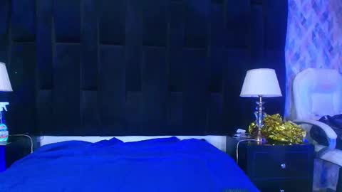 Snapshot of shelsy_loreds chatting on February 12, 11:51 am Shelsy online show from February 12, 11:51 am