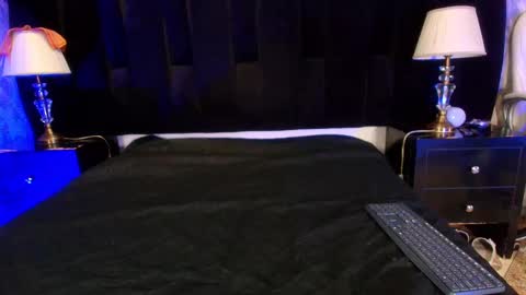 Snapshot of shelsy_loreds chatting on March 9, 12:20 pm Shelsy online show from March 9, 12:20 pm