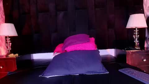 Snapshot of shelsy_loreds chatting on October 4, 12:03 pm Shelsy online show from October 4, 12:03 pm