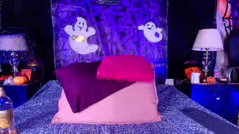 Snapshot of shelsy_loreds chatting on October 14, 11:55 am Shelsy online show from October 14, 11:55 am